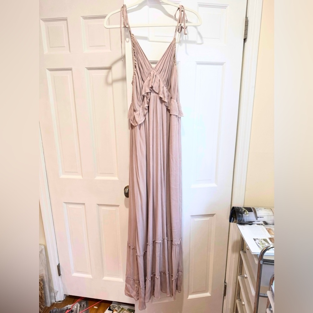 WORN ONCE MAXI BOUTIQUE DRESS